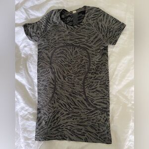 Lululemon Swiftly Tech